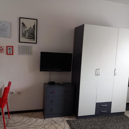 Rooms Sobe Zg ザグレブ エクステリア 写真