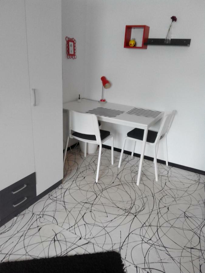 Rooms Sobe Zg ザグレブ エクステリア 写真